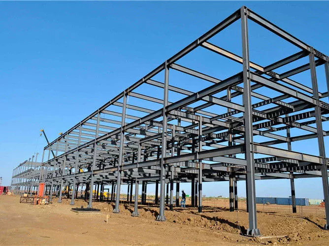 Multi spratovi prenovane metalne zgrade